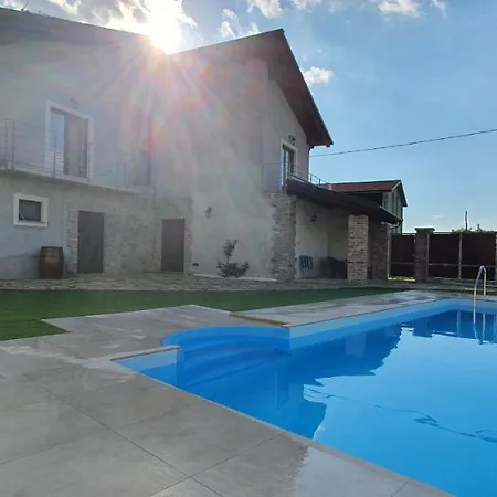 Nave Nel Bosco Torresina