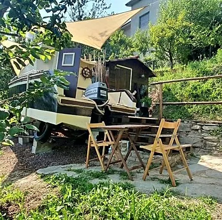 Nave Nel Bosco Bed & Breakfast 3*