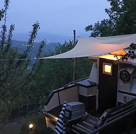 Nave Nel Bosco Bed & Breakfast 3*
