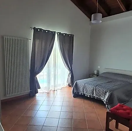 Bed & Breakfast Nave Nel Bosco